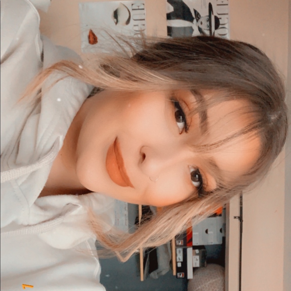 Meet your Posher, Marissa